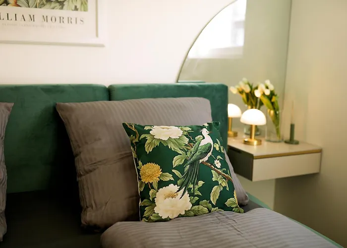 C - Gargen, Stilvoll, Modern & Cozy Im Zentrum Von
